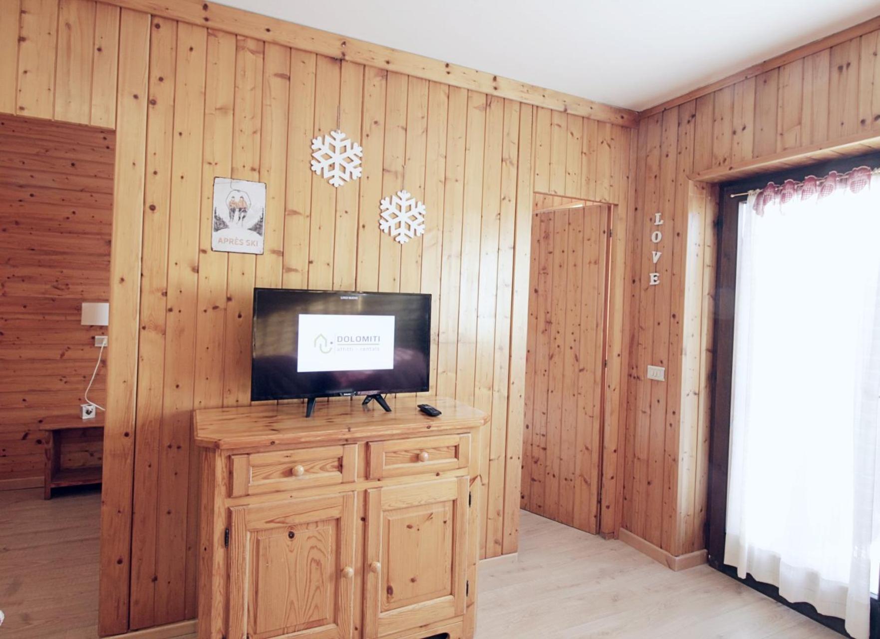 Apartmán La Tana - Agenzia Dolomiti Affitti Cavalese Exteriér fotografie